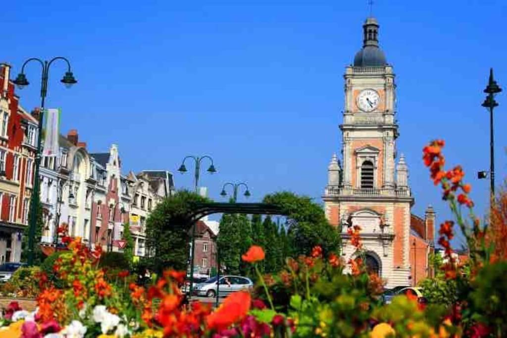 Terrils Jumeaux, Train Lens - Paris Trajet D'Environ 1 Heure 10 Minutes Apartment ภายนอก รูปภาพ