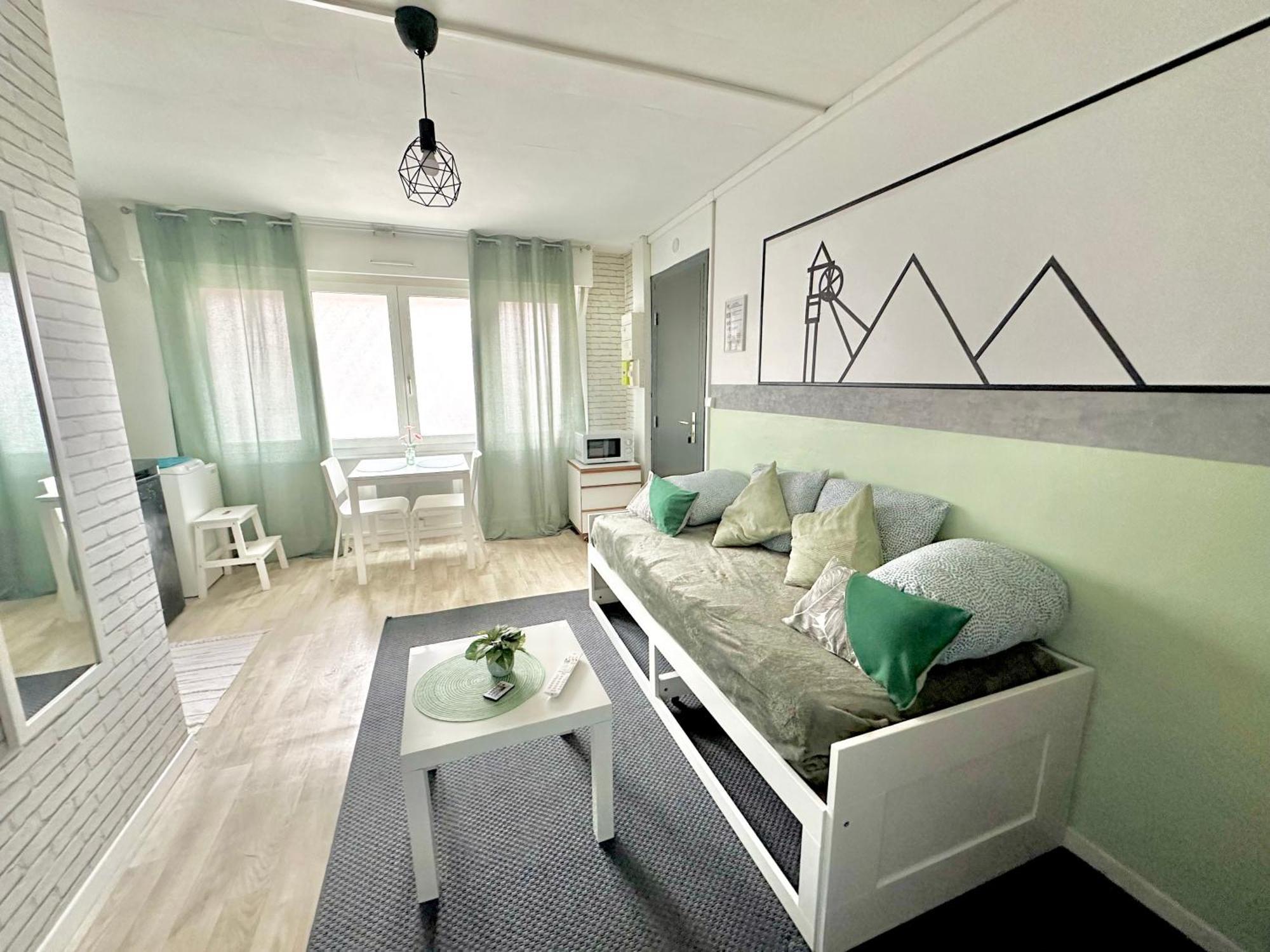 Terrils Jumeaux, Train Lens - Paris Trajet D'Environ 1 Heure 10 Minutes Apartment ภายนอก รูปภาพ